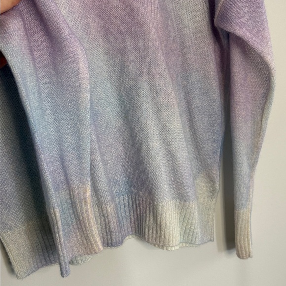 Wool and Mohair Elegant Monet Gradient Women's Sweater - Picture 4 of 6